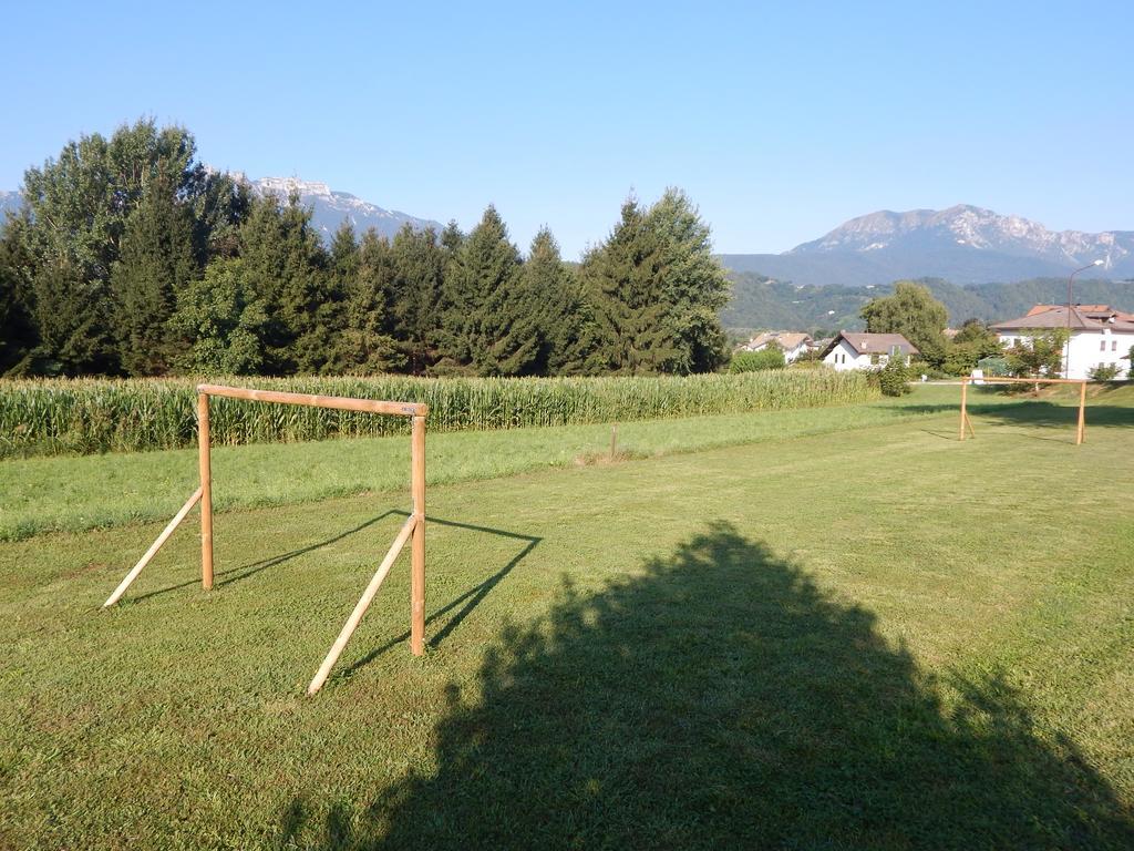 Family Hotel Primavera Levico Terme Bagian luar foto